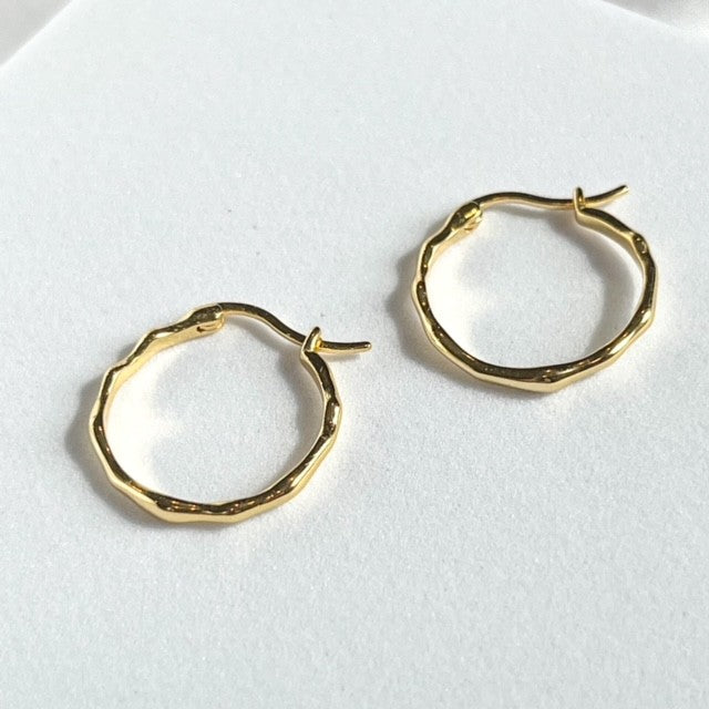 Wavy Hoop Earrings